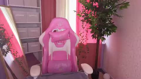 Snapshot of wanda_gomez chatting on July 17, 9:16 am Wanda online show from July 17, 9:16 am