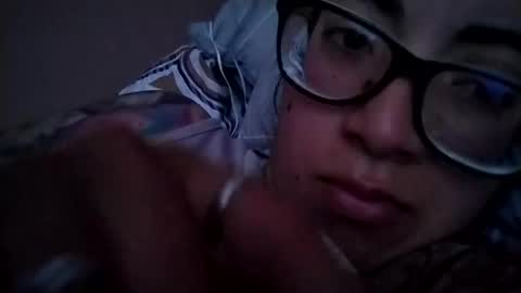 Snapshot of waningrosee chatting on December 8, 3:13 pm Waningrose Lu online show from December 8, 3:13 pm