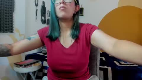 Snapshot of waningrosee chatting on January 7, 5:53 pm Waningrose Lu online show from January 7, 5:53 pm