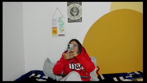 Snapshot of waningrosee chatting on November 14, 10:51 pm Waningrose Lu online show from November 14, 10:51 pm