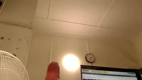 wants online show from December 2, 4:29 am