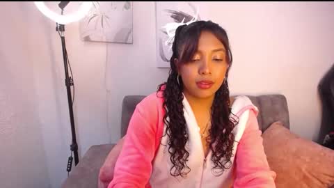 Snapshot of warisgoddes chatting on April 3, 6:55 am EMILY online show from April 3, 6:55 am