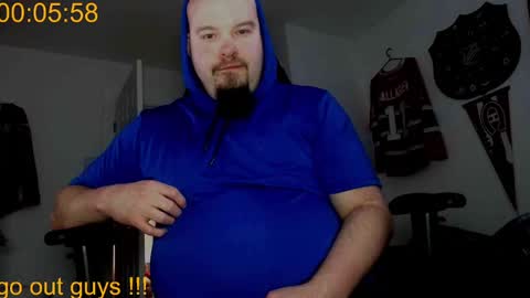 Snapshot of warno34 chatting on December 8, 9:57 am Warno online show from December 8, 9:57 am