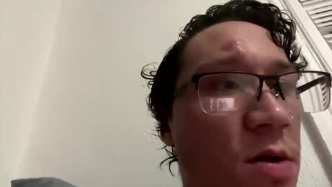 Snapshot of watch_me_cum83 chatting on February 7, 12:53 am Watch me cum 18 online show from February 7, 12:53 am