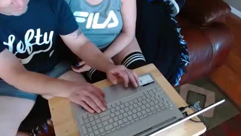 Snapshot of watchedging chatting on January 12, 5:01 pm Hereforfun online show from January 12, 5:01 pm