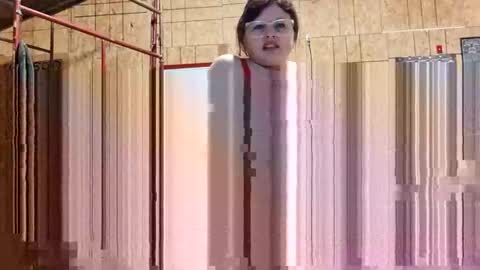 Snapshot of watchhiddenwife chatting on January 4, 5:37 pm watchhiddenwife online show from January 4, 5:37 pm