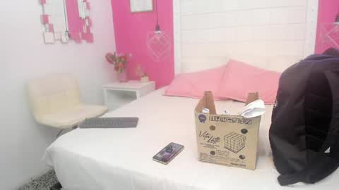Milf Latina online show from May 27, 1:30 pm
