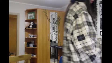 Mina online show from February 7, 8:34 pm