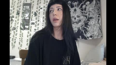 Mina online show from April 18, 2:54 pm