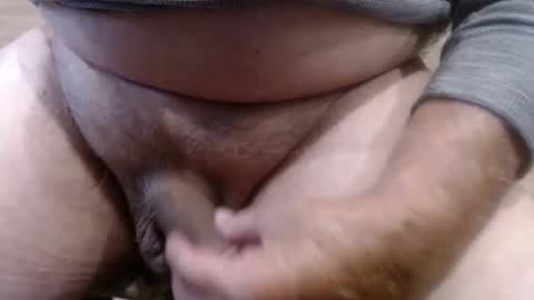 Snapshot of wayne1311 chatting on December 22, 1:12 am wayne1311 online show from December 22, 1:12 am