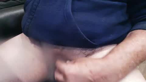 Snapshot of wayne1311 chatting on February 9, 10:53 am wayne1311 online show from February 9, 10:53 am