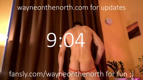 Snapshot of waynenorth chatting on December 5, 4:20 am waynenorth online show from December 5, 4:20 am