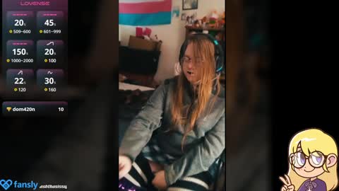 Ash online show from December 24, 2:54 pm