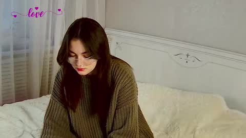 Snapshot of weareyoursun chatting on March 2, 1:49 pm Alice online show from March 2, 1:49 pm