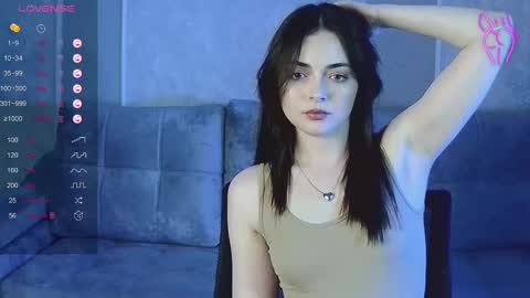 Snapshot of weareyoursun chatting on March 9, 4:55 pm Alice online show from March 9, 4:55 pm