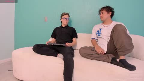 Snapshot of web_gammer_ chatting on July 14, 2:01 pm Jhonny Dick his neighbors. online show from July 14, 2:01 pm
