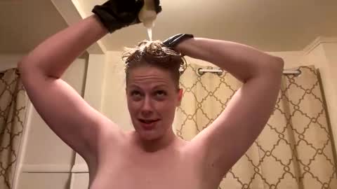 HayleyJay online show from April 4, 12:53 am