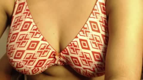 mina online show from March 30, 9:43 am