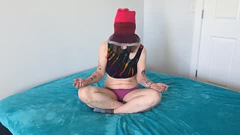 wecum2getdown online show from May 10, 2:22 pm