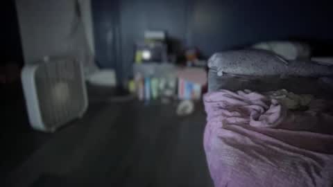 wedifferent_ online show from September 22, 1:02 pm