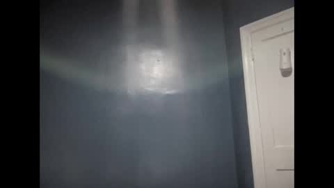 wedifferent_ online show from October 4, 9:07 am