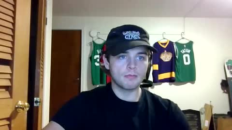 weenskir online show from April 18, 2:15 am