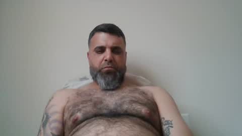 Snapshot of weezy210 chatting on June 20, 4:32 pm Weezy online show from June 20, 4:32 pm