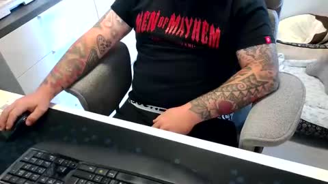 Snapshot of weldemann666 chatting on May 27, 7:16 am weldemann666 online show from May 27, 7:16 am
