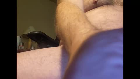 Snapshot of welderod chatting on November 12, 7:35 pm welderod online show from November 12, 7:35 pm