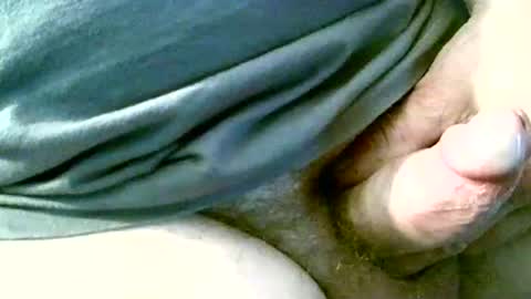 Snapshot of welshstuds chatting on March 17, 2:42 pm welshstuds online show from March 17, 2:42 pm