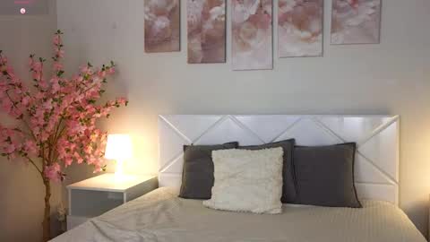 Im Wendy online show from February 28, 3:37 am