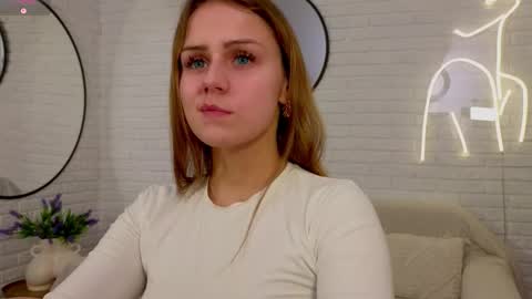 Im Wendy online show from February 25, 9:02 pm