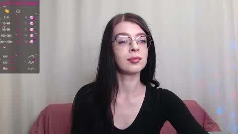 Snapshot of wendy_addams chatting on October 19, 9:15 pm Wendy online show from October 19, 9:15 pm
