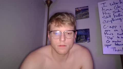 Snapshot of wesdenver chatting on February 25, 6:39 pm wesdenver online show from February 25, 6:39 pm