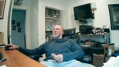 weseeyouwatching online show from December 1, 7:19 pm