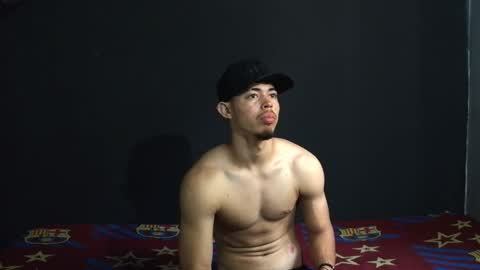 Snapshot of wesley_77 chatting on February 12, 6:14 pm wesley_77 online show from February 12, 6:14 pm