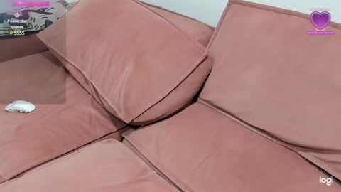 Snapshot of wet_eyyyelashes chatting on December 9, 11:36 am   online show from December 9, 11:36 am