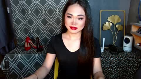 Snapshot of wet_kallista chatting on April 10, 10:58 pm yana online show from April 10, 10:58 pm