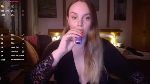 Lana online show from April 13, 7:41 pm