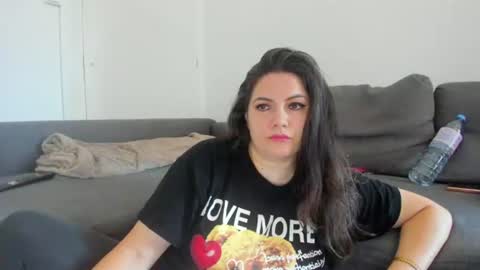 wet_pants2022 online show from July 9, 10:19 am