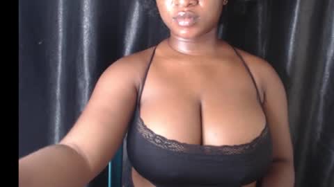 Snapshot of wet_xxpussy55 chatting on October 27, 7:51 pm Sonia online show from October 27, 7:51 pm