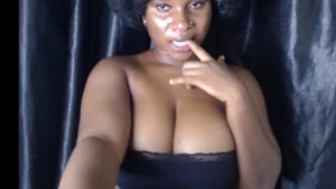 Snapshot of wet_xxpussy55 chatting on November 29, 1:52 am Sonia online show from November 29, 1:52 am