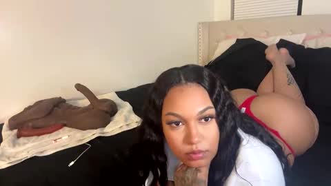 SheSquirts online show from November 2, 3:09 am