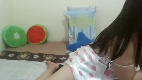 Snapshot of wetpussy4ubaby88 chatting on March 2, 12:34 pm Hi its me Kim online show from March 2, 12:34 pm