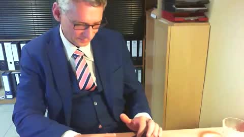Snapshot of wetsuitedman chatting on June 2, 4:09 pm Franz online show from June 2, 4:09 pm