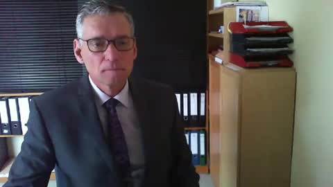 Snapshot of wetsuitedman chatting on July 11, 5:54 am Franz online show from July 11, 5:54 am