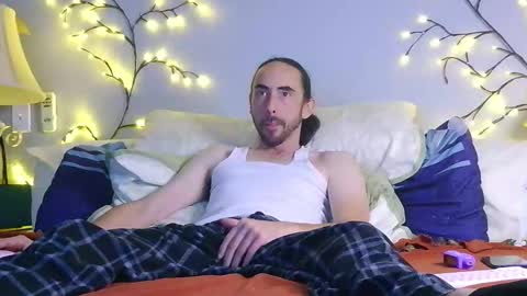 Whaler84 online show from January 7, 4:20 pm