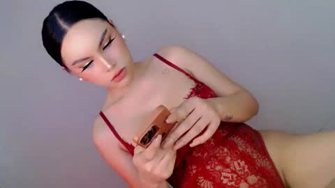 Snapshot of what_the_fuckxx chatting on February 21, 6:36 am kiara online show from February 21, 6:36 am