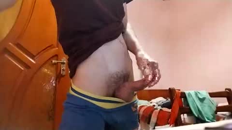 Snapshot of whatever_67 chatting on November 21, 11:03 pm whatever_67 online show from November 21, 11:03 pm