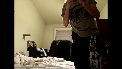 Snapshot of whatwouldyouliketosee chatting on December 12, 2:04 am stoffy online show from December 12, 2:04 am